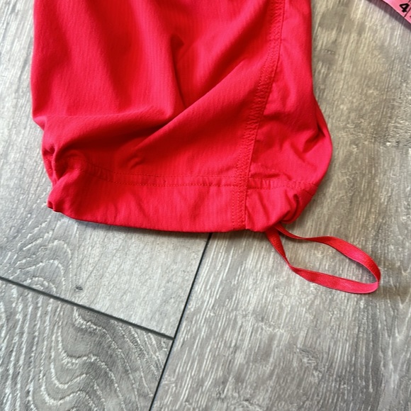 Lululemon Capri Pants 👖 - Picture 7 of 8